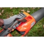 Husqvarna 230iB z akumulatorem i ładowarką